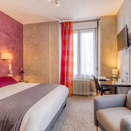 Saint-Hilaire-du-Harcouët Brit Hotel Le Cygne מראה חיצוני תמונה